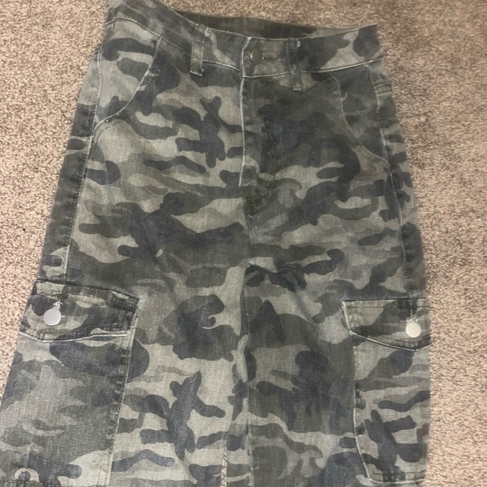 Cargo pants